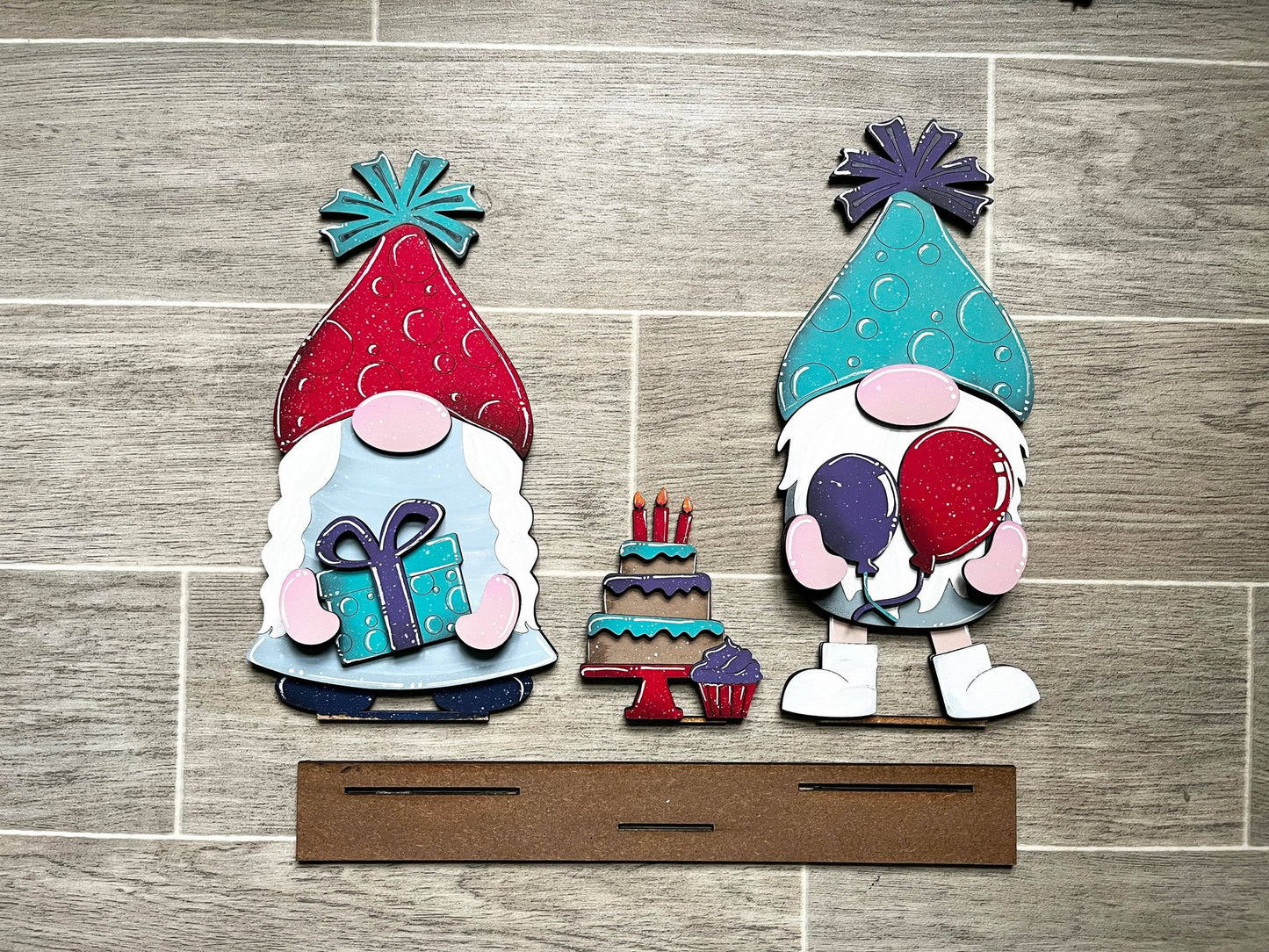 A Pair of Gnomes - Interchangeable Standing - DIY Kit