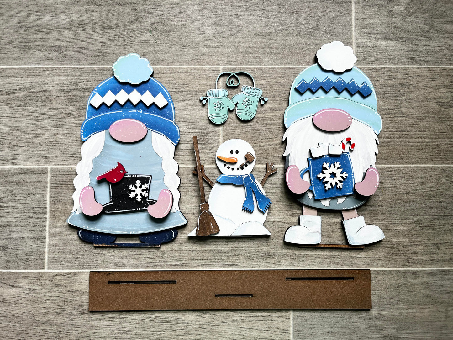 A Pair of Gnomes - Interchangeable Standing - DIY Kit