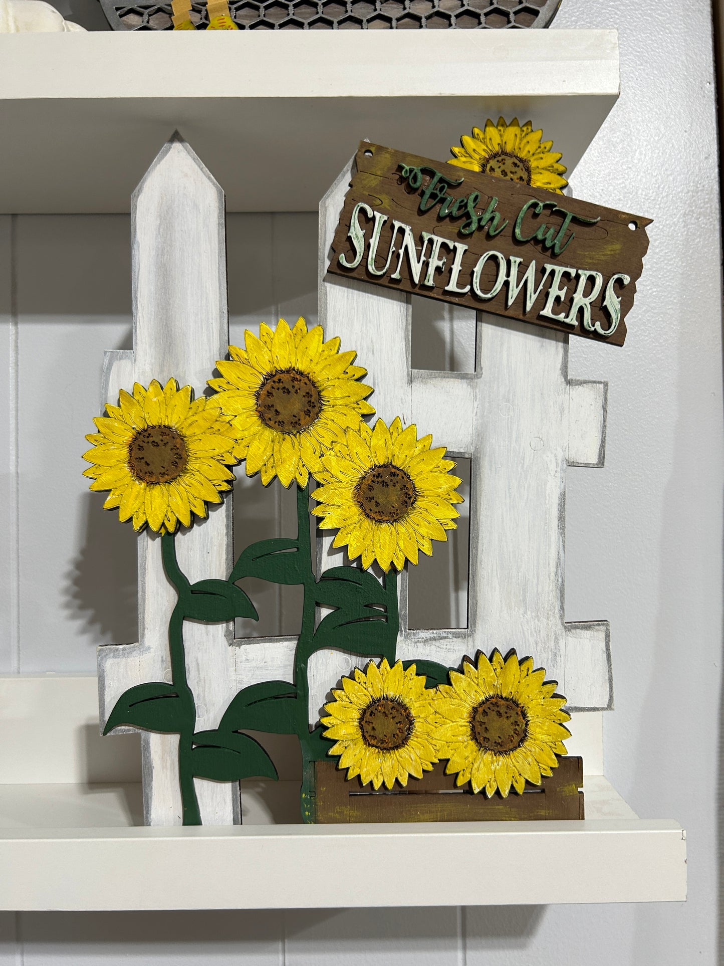 Sunflower Fence - Seasonal Décor - DIY Kit