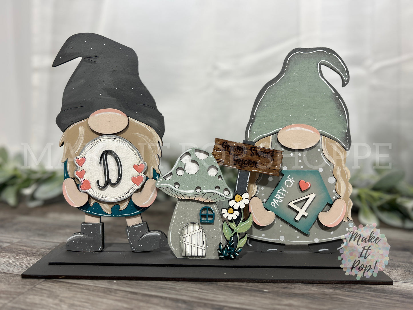 A Pair of Gnomes - Interchangeable Standing - DIY Kit